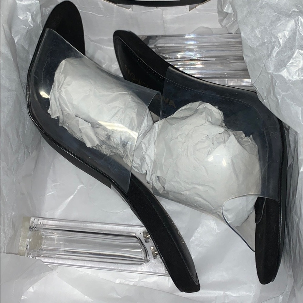 FASHION NOVA : Wish You The Best Heeled Sandals